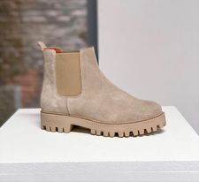 Dwrs Boots in Suede Beige
